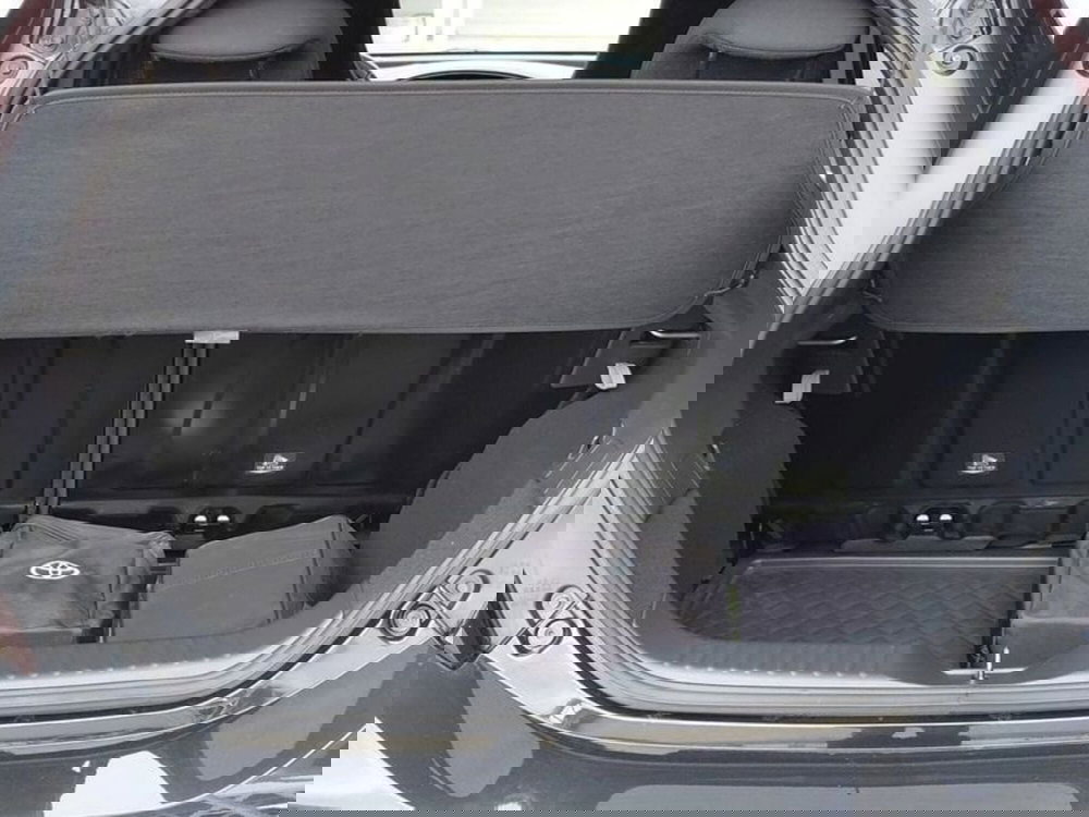 Toyota Aygo X usata a Cagliari (11)