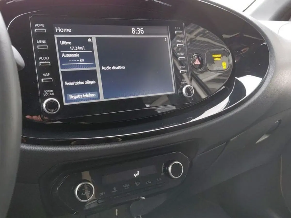 Toyota Aygo X usata a Cagliari (16)