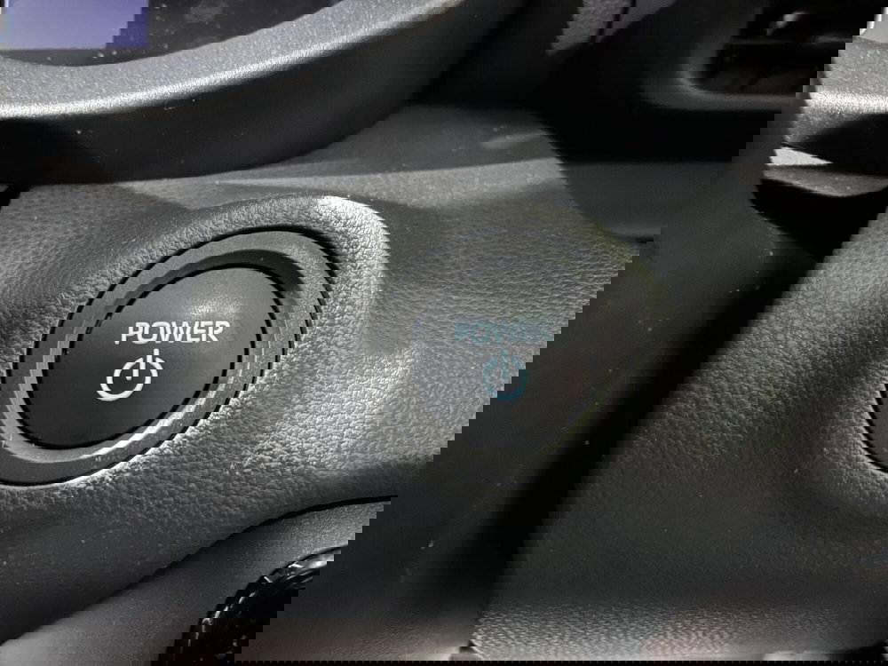 Toyota Yaris usata a Milano (17)