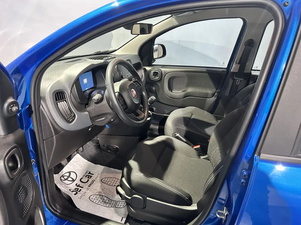 Fiat Panda Cross usata a Milano (6)
