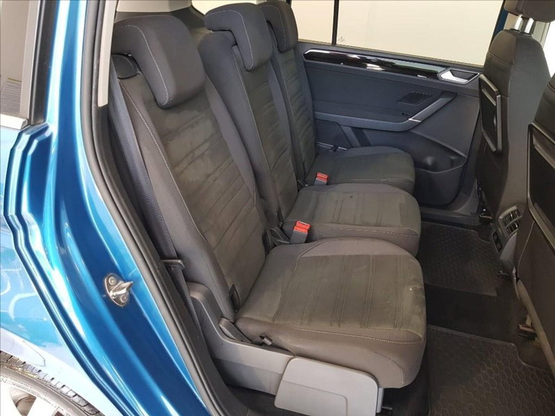 Volkswagen Touran usata a Lucca (12)