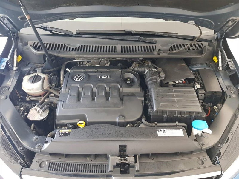 Volkswagen Touran usata a Lucca (17)