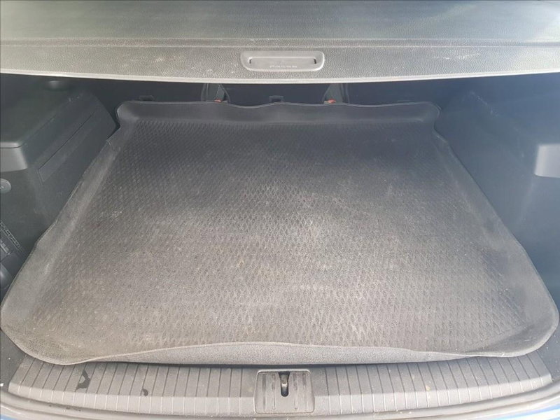 Volkswagen Touran usata a Lucca (15)