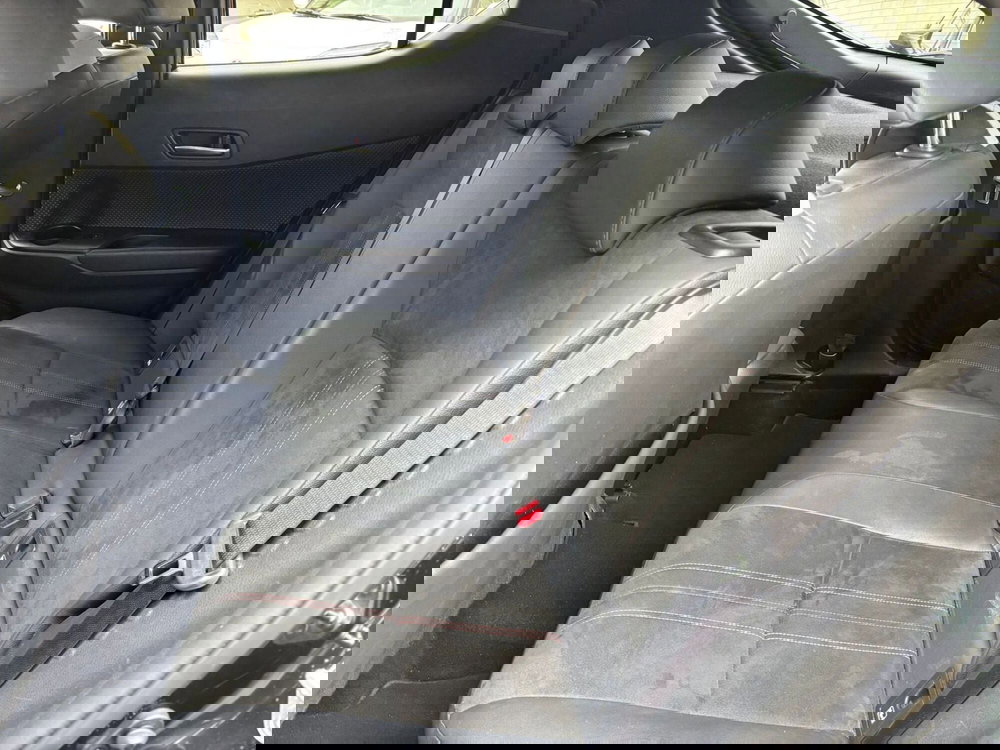 Toyota Toyota C-HR usata a Modena (14)