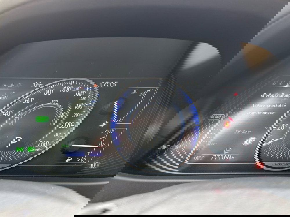 Lexus UX usata a Bologna (10)