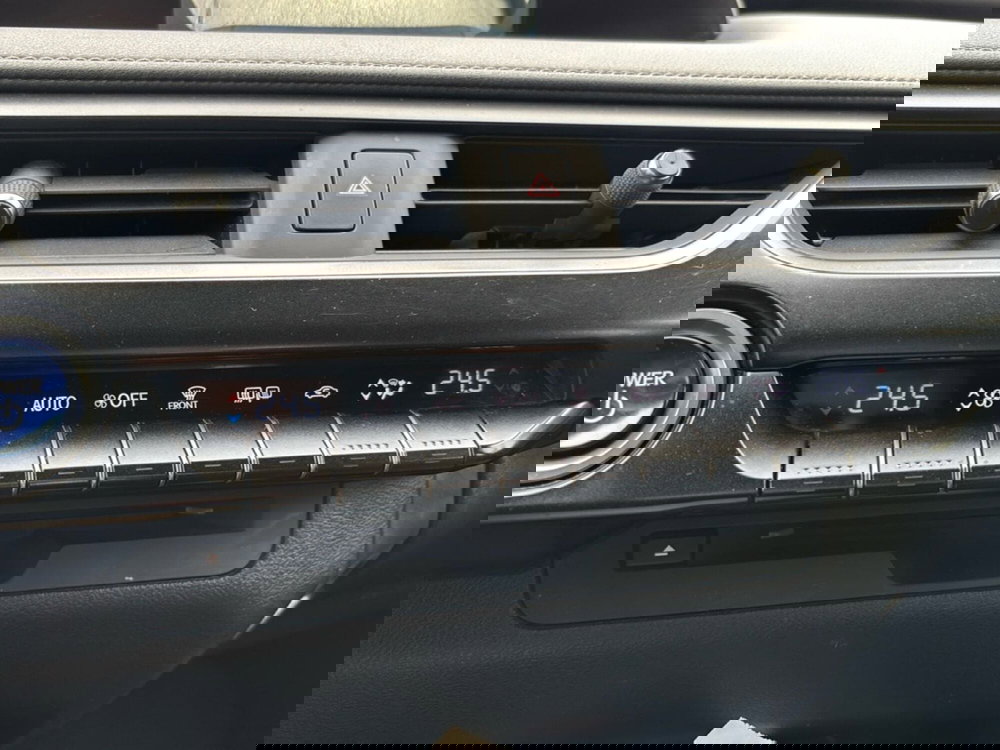 Lexus UX usata a Bologna (13)