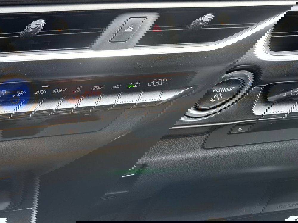 Lexus UX usata a Bologna (14)