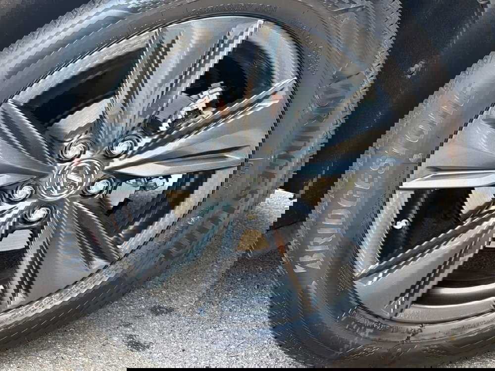 Lexus UX usata a Bologna (7)