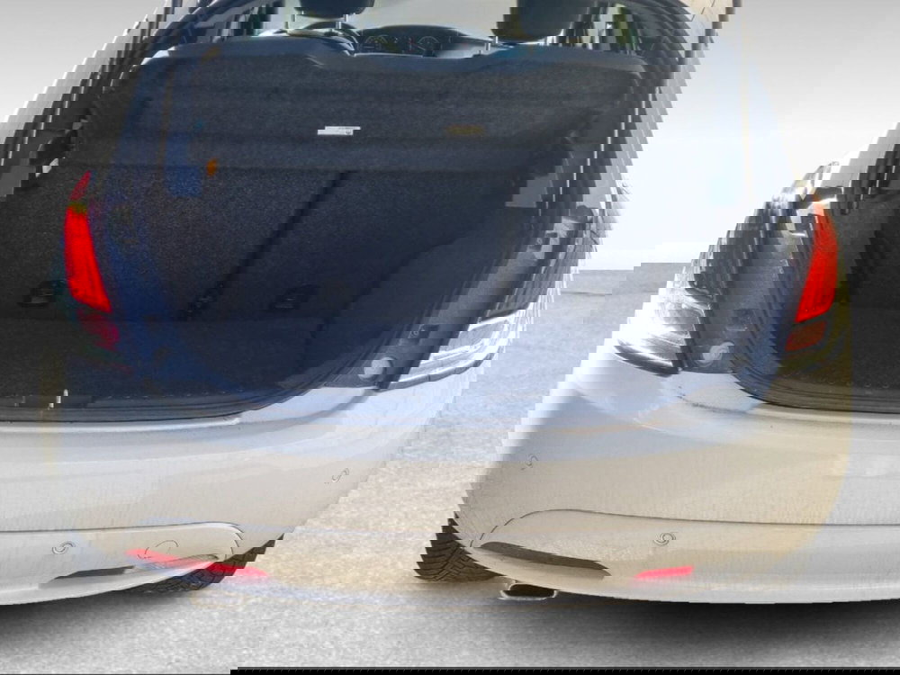 Lancia Ypsilon usata a Siena (6)