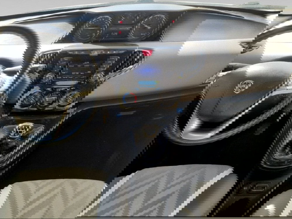 Lancia Ypsilon usata a Siena (9)