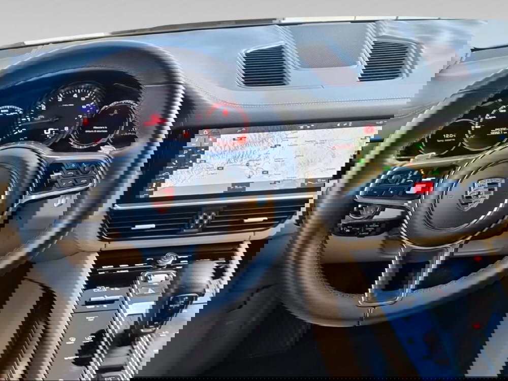 Porsche Cayenne usata a Pisa (8)