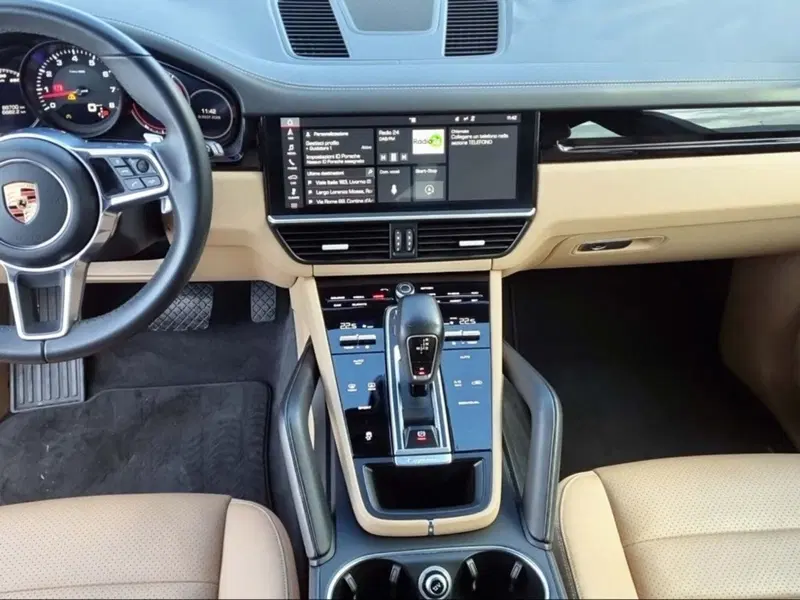 Porsche Cayenne usata a Pisa (9)