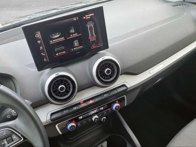 Audi Q2 usata a Pisa (14)
