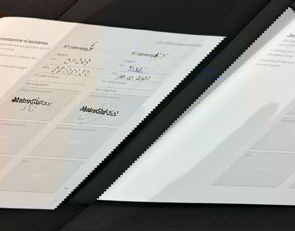 Volvo XC40 usata a Parma (16)