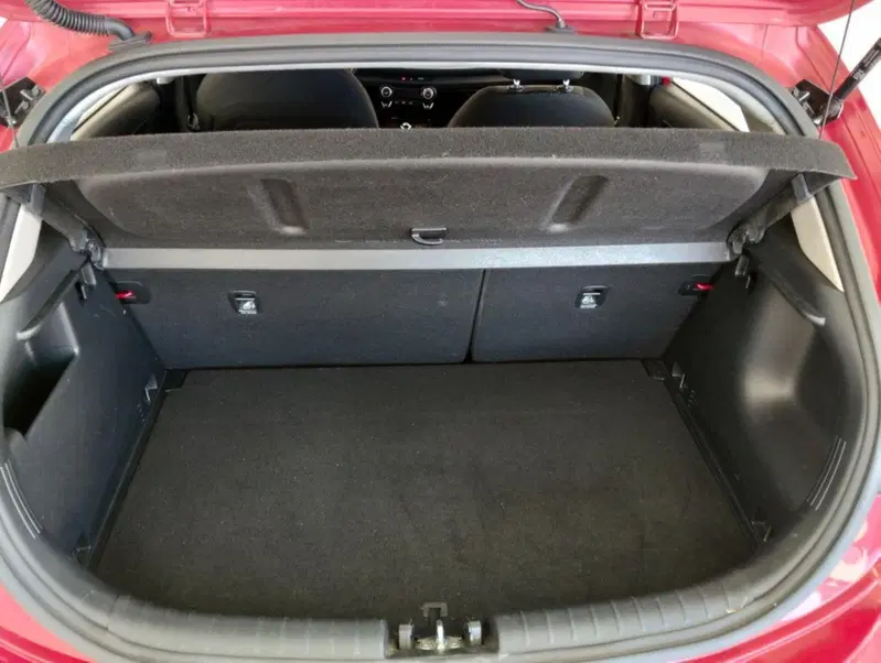Kia Rio usata a Como (18)