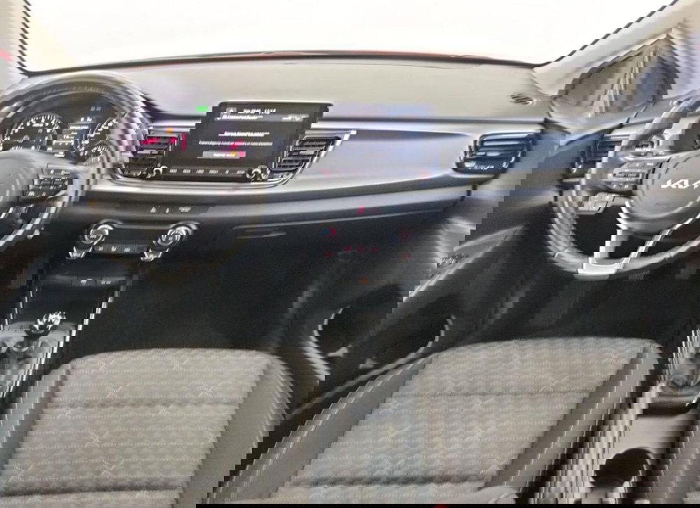 Kia Rio usata a Como (4)