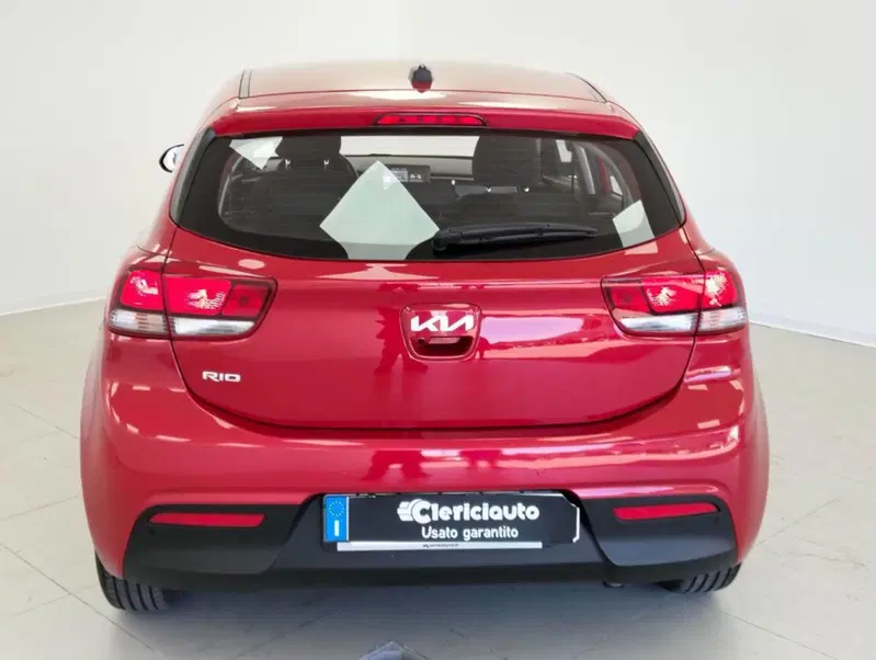 Kia Rio usata a Como (7)