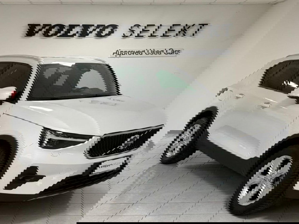 Volvo XC40 usata a Como (2)
