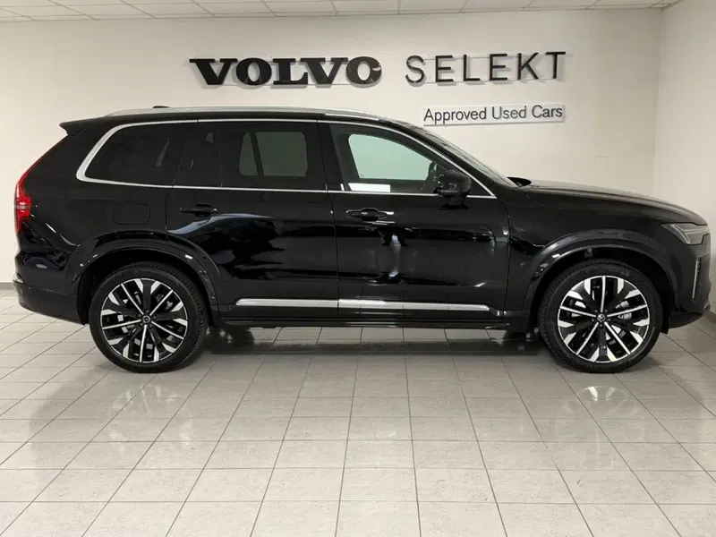 Volvo XC90 usata a Como (10)