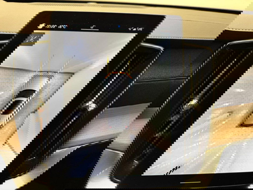 Volvo XC90 usata a Como (15)