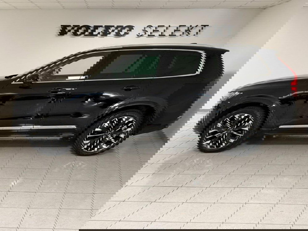 Volvo XC90 usata a Como (9)