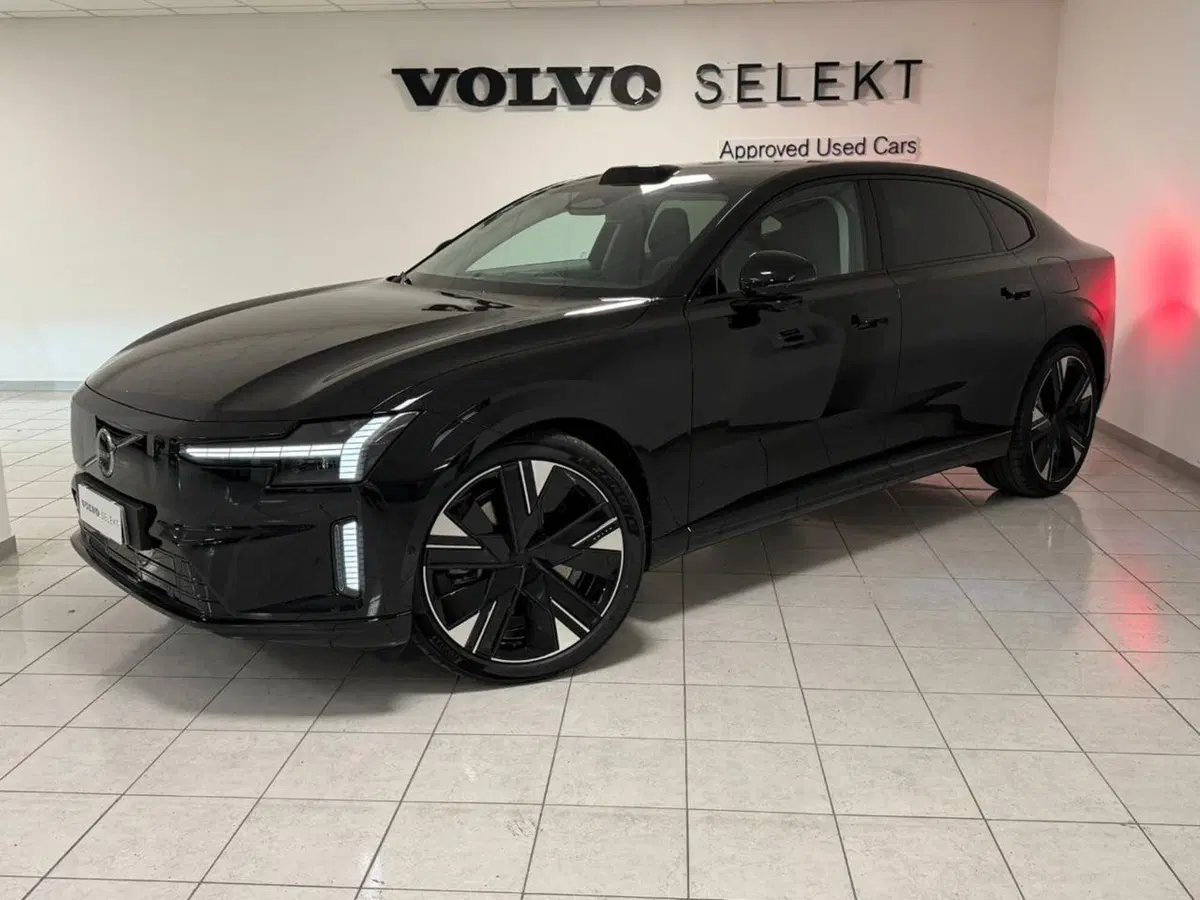 Volvo ES90 usata a Como