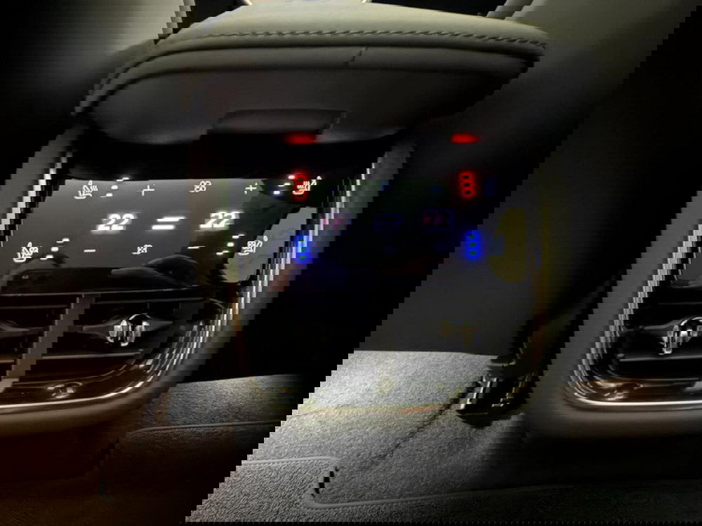 Volvo ES90 usata a Como (12)