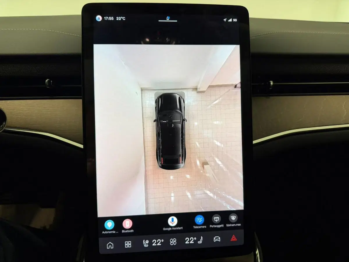 Volvo ES90 usata a Como (13)