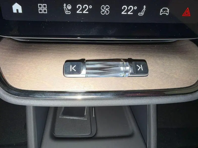 Volvo ES90 usata a Como (17)
