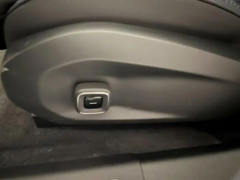 Volvo ES90 usata a Como (20)