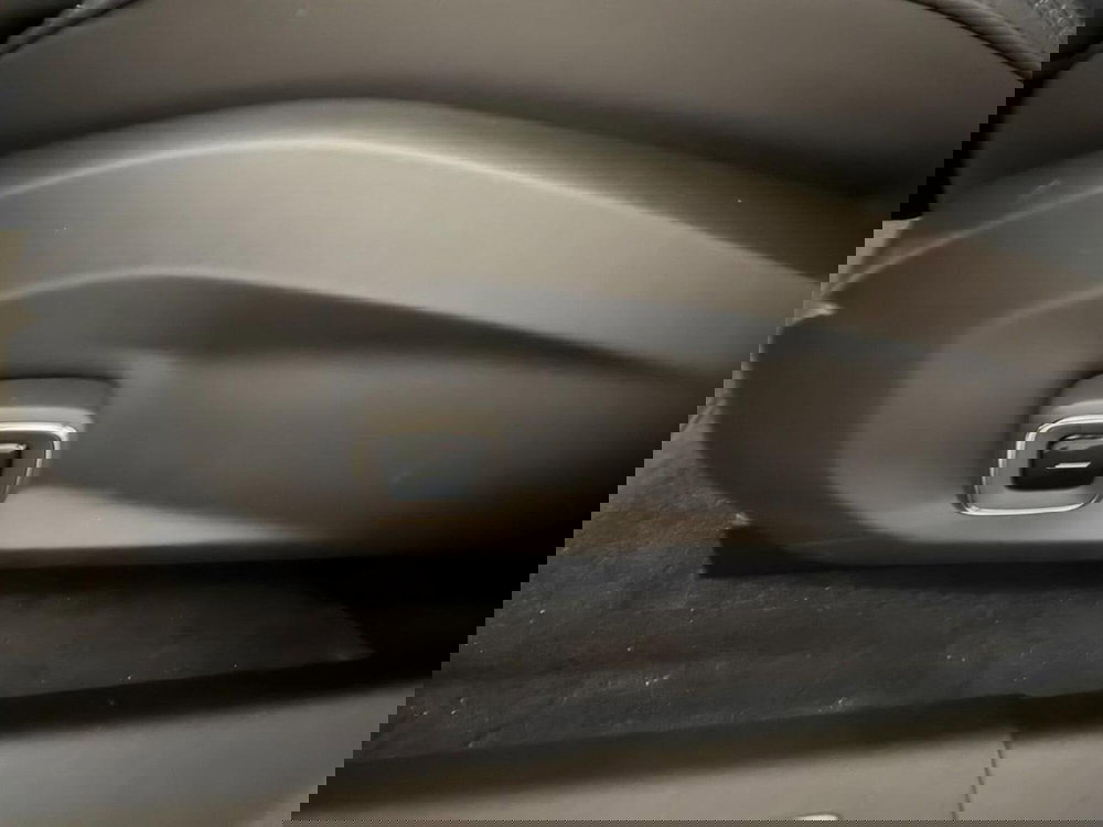 Volvo ES90 usata a Como (20)