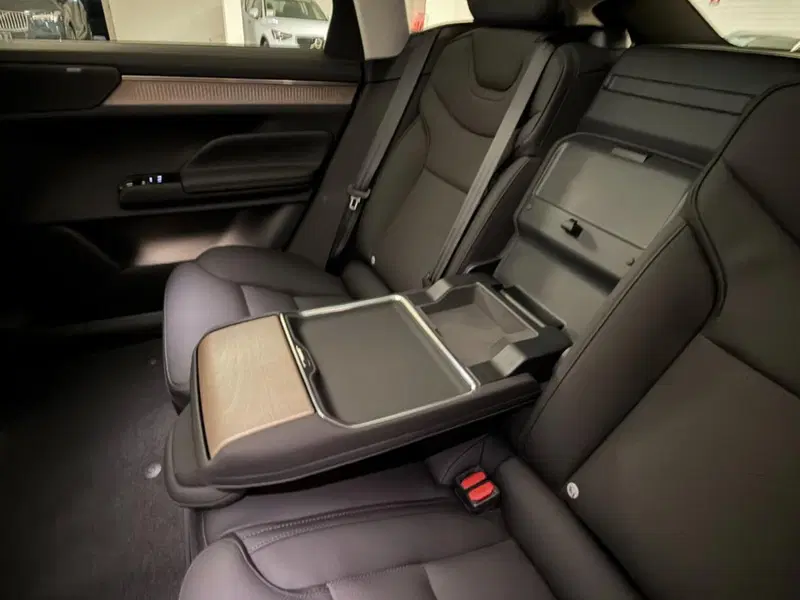 Volvo ES90 usata a Como (6)