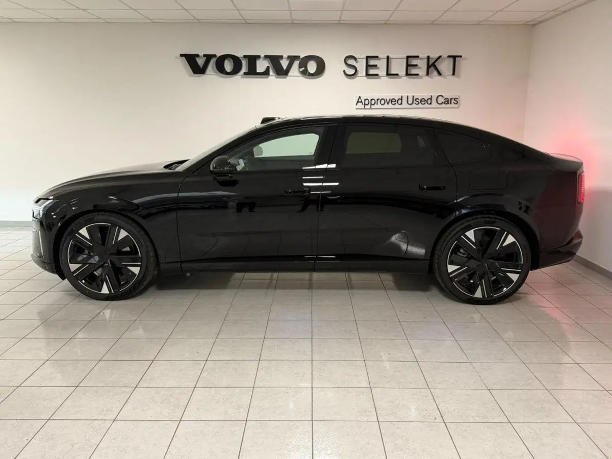 Volvo ES90 usata a Como (7)