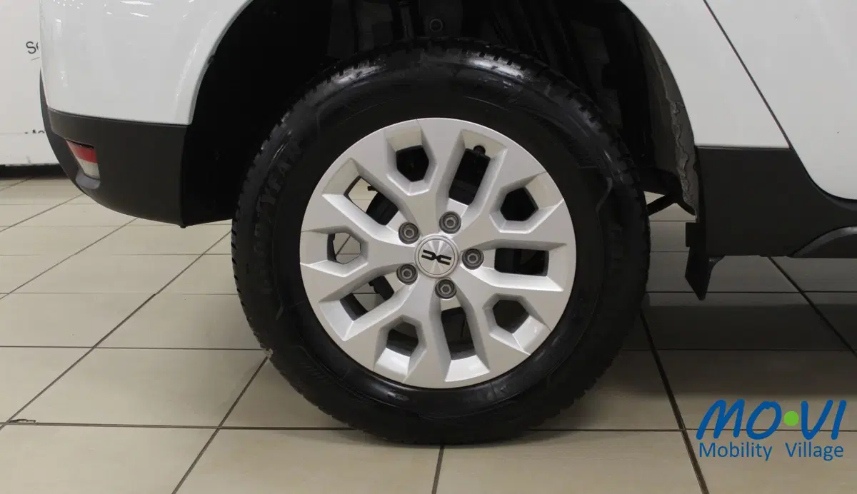 Dacia Duster usata a Torino (14)