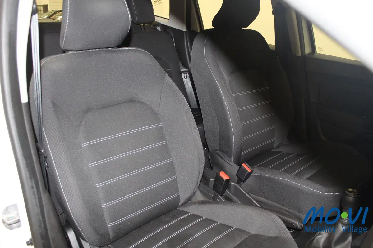 Dacia Duster usata a Torino (15)