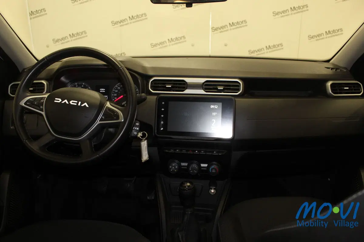Dacia Duster usata a Torino (9)