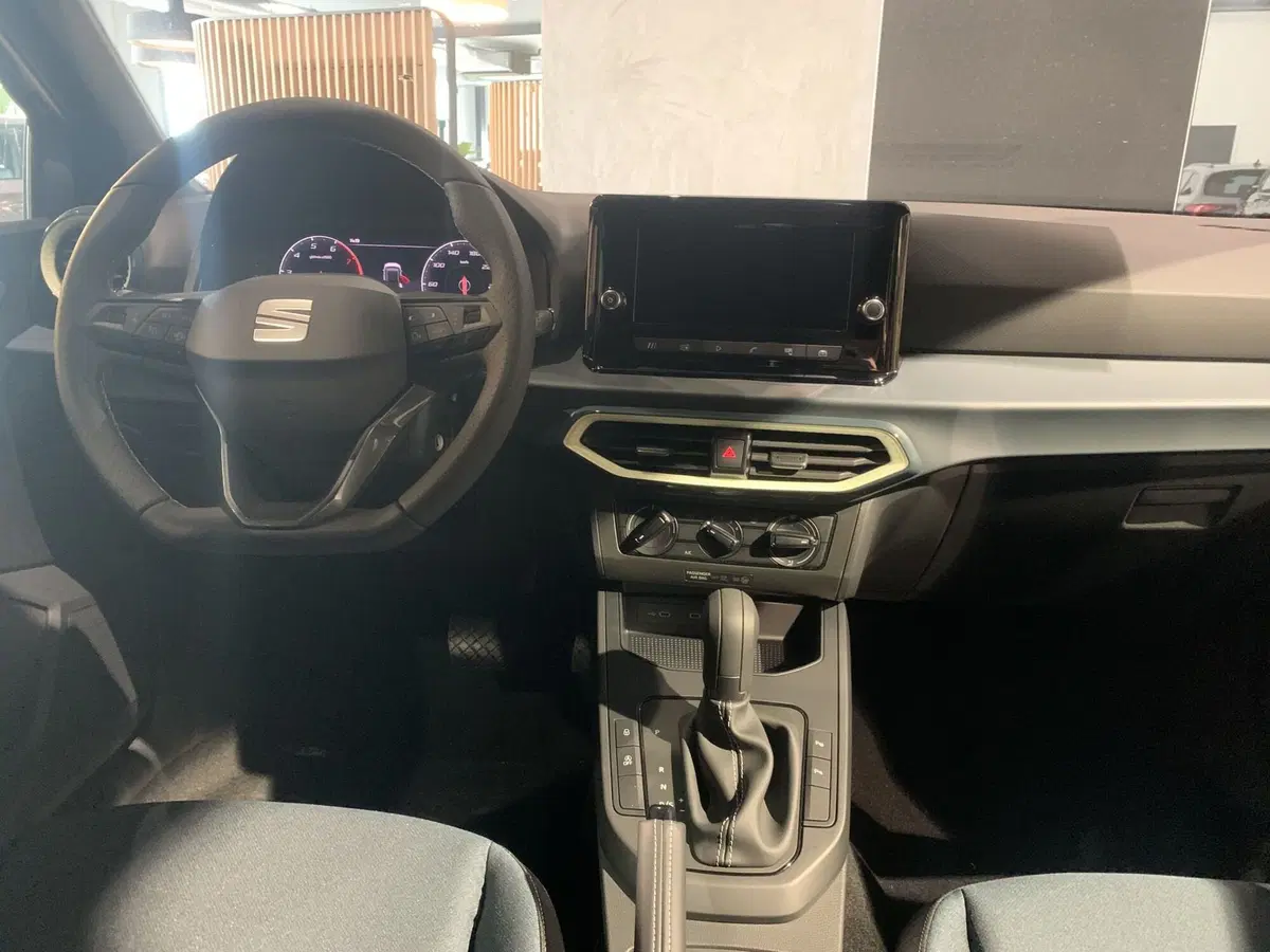 SEAT Arona nuova a Ferrara (14)