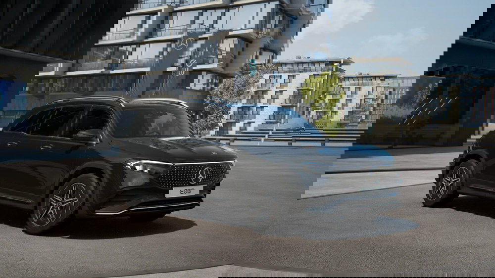 Mercedes-Benz EQB nuova a Chieti