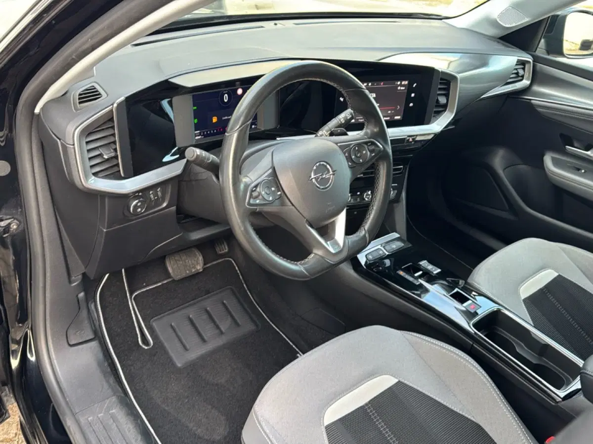 Opel Mokka usata a Ferrara (11)