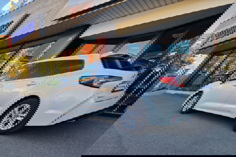 Suzuki Swace usata a Milano (4)