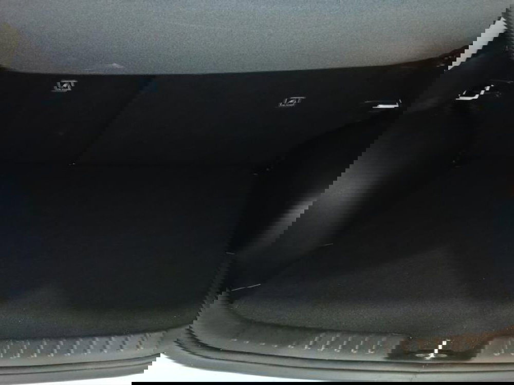 Kia Niro usata a Genova (17)