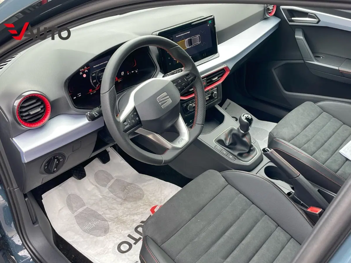 SEAT Ibiza nuova a Biella (12)