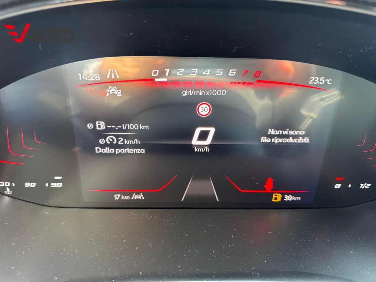 SEAT Arona nuova a Vercelli (12)