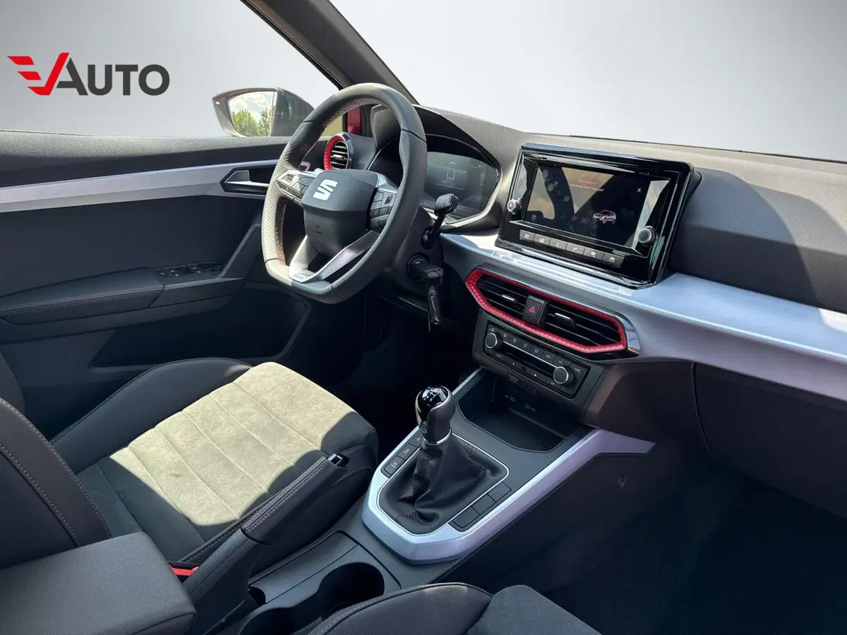 SEAT Arona nuova a Vercelli (14)