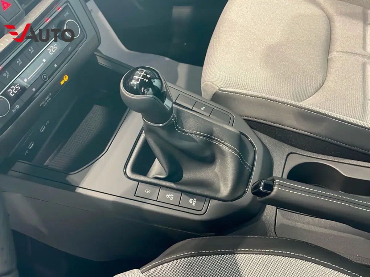 SEAT Ibiza nuova a Vercelli (15)