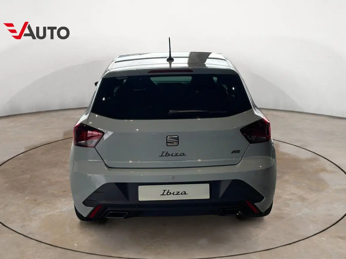 SEAT Ibiza nuova a Vercelli (5)