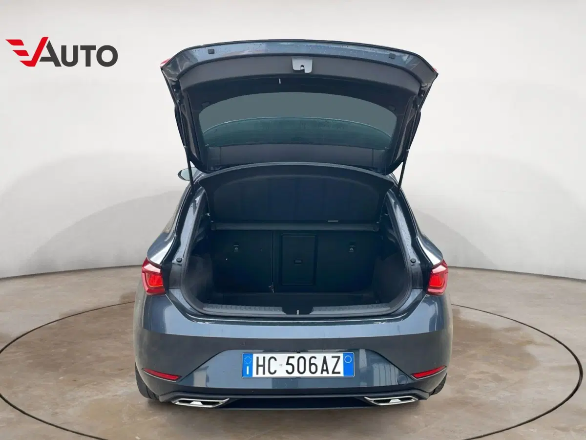 SEAT Leon ST nuova a Aosta (11)