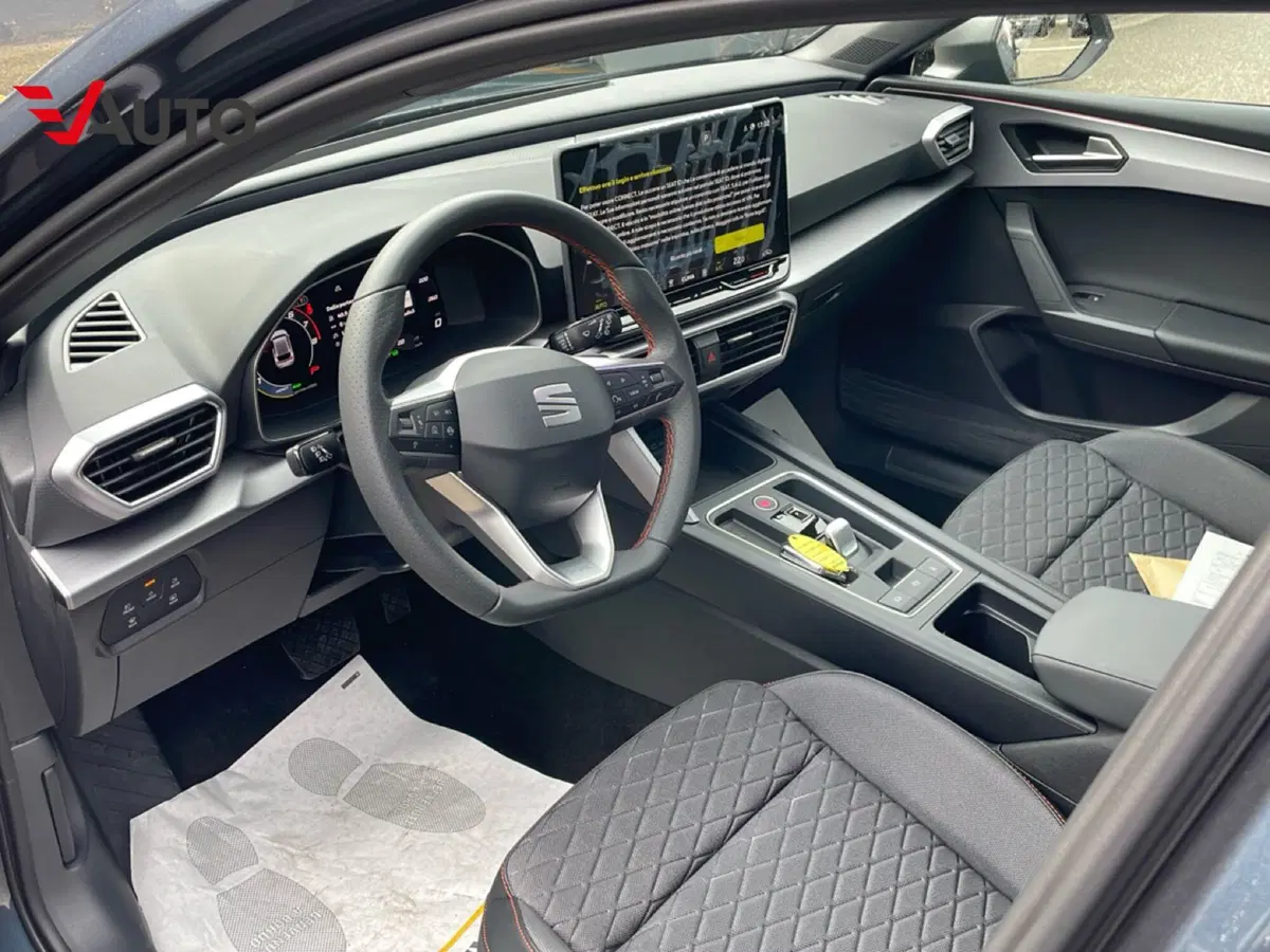 SEAT Leon ST nuova a Aosta (14)