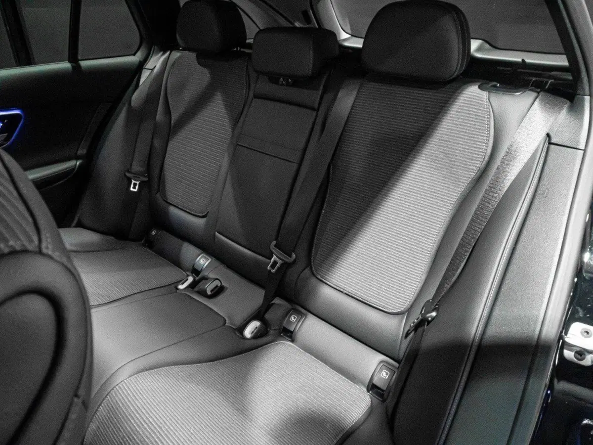 Mercedes-Benz Classe C Station Wagon nuova a Ancona (13)