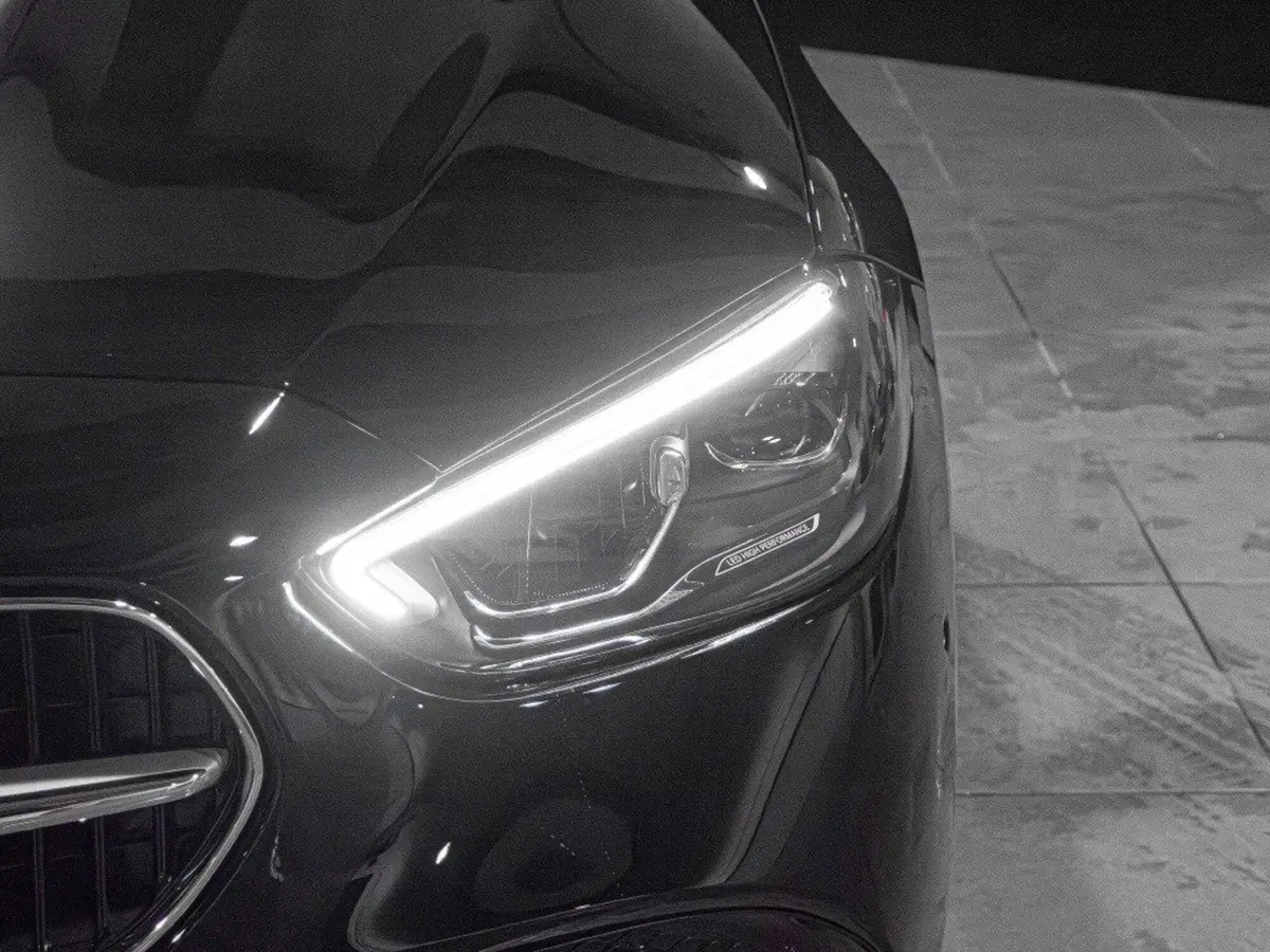 Mercedes-Benz Classe C Station Wagon nuova a Ancona (6)